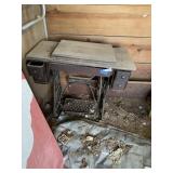 Antique Singer Sewing Machine in Cabinet