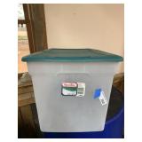 Plastic Storage Tote 73qt
