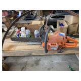 Husqvarna 345 Chiansaw (has compression)