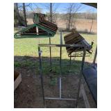 Rolling Close Rack & Hangers