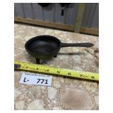 Cast Iron Milton Repro Old Bullet Mold Ladle