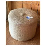 ROund Ottoman