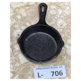 Lodge Cast Iron Mini Skillet MS