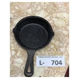 Lodge Cast Iron Mini Skillet LMS