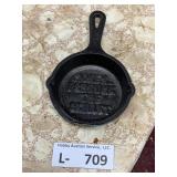 Lodge Cast Iron Mini Skillet LMS