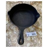 Vintage Cast Iron Hammered Skillet #5