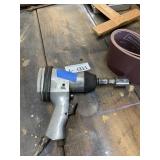 Pneumatic Impact Wrench