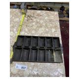 Griswold Cast Iron #11 NES French Roll Pan