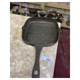 Paula Deen Square Cast Iron Skillet Hammered