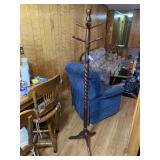 Wooden Coat Hat Rack w/Barley Twist Post