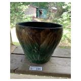 Vintage RRP? Roseville? Pottery Planter