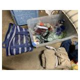 Plastic TOte - Misc Decor- Heat Blanket, etc