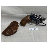 Smith & Wesson 38 Spl w/Holster