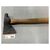 Woodings-Verona Carpenters Hatchet Hammer