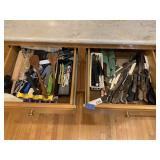 Kitchen Knives, Utensils in 2 Drawers