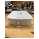 28qt Plastic Storage Tote