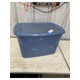 Plastic Storage Tote