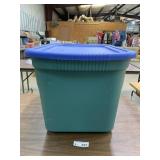Plastic Storage Tote