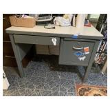 Vintage Metal Desk approx 41 x 30 x 31