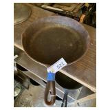 Lodge Cast Iron Skillet 8SK