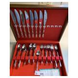 Washington Forge Flatware Set in Case