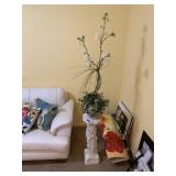 Pedestal w/ Floral Decor Pot
