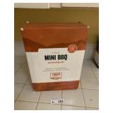 NIP 3pc Mini BBQ Accessory Set