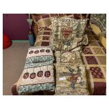 (5) Christmas Throw Pillows