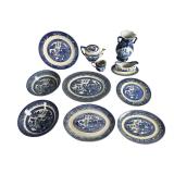 Vintage Blue Willow Ceramic Serving & Tableware