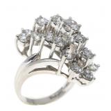 14K WHITE GOLD 4.69 CTW DIAMOND CLUSTER RING
