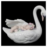 LLADRO PORCELAIN FIGURINE "DRIFTING THROUGH DREAML
