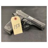 Taurus PT 945 .45 ACP Semi-Automatic Pistol