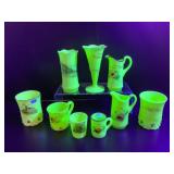 VTG UV GLOW  Milk Glass Souvenir Pieces