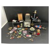 Collection of Vintage Novelties and Trinkets