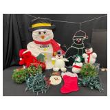 Holiday Decor Bundle with Kissing Balls