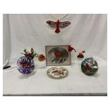 Cardinal-Themed Decorative Set with Plates