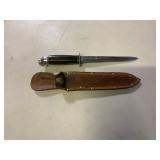 Fixed Blade Knife with Leather Sheath