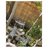 Outdoor Decorative Set with Driftwood