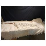 King Size Comforter and Oval Table Cover