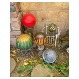 5 Decorative Spheres with 4 Stands