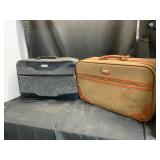 Vintage-Style Suitcases