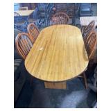 Oak Dining Table with 5 Windsor Chairs