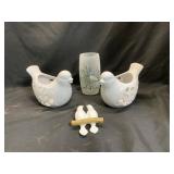 Decorative Bird-Themed Table Set