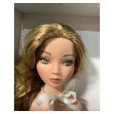 16-Inch Ellowyne Wilde Doll in Box