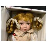 Duck House 12-Inch Porcelain Dolls Set