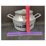 Seth McGinnï¿½s Can Cooker Jr.