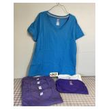 7 New Womens Size XL Short Sleeve V-neck T-Shirts