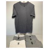7 NEW Gildan T-Shirts, Size Small