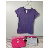 7 New Ladies T-shirts Size Small
