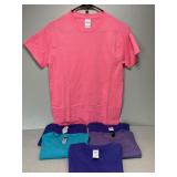 6 NEW Gildan T-Shirts, Size Small